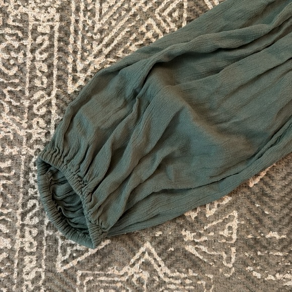 O’Neill Cropped Blouse - Picture 6 of 12